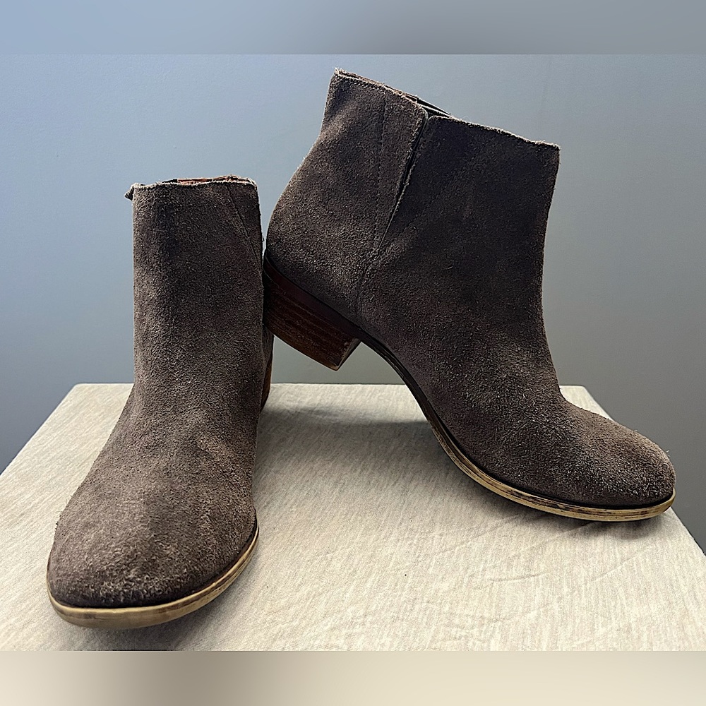 Lucky Brand Ankle Booties